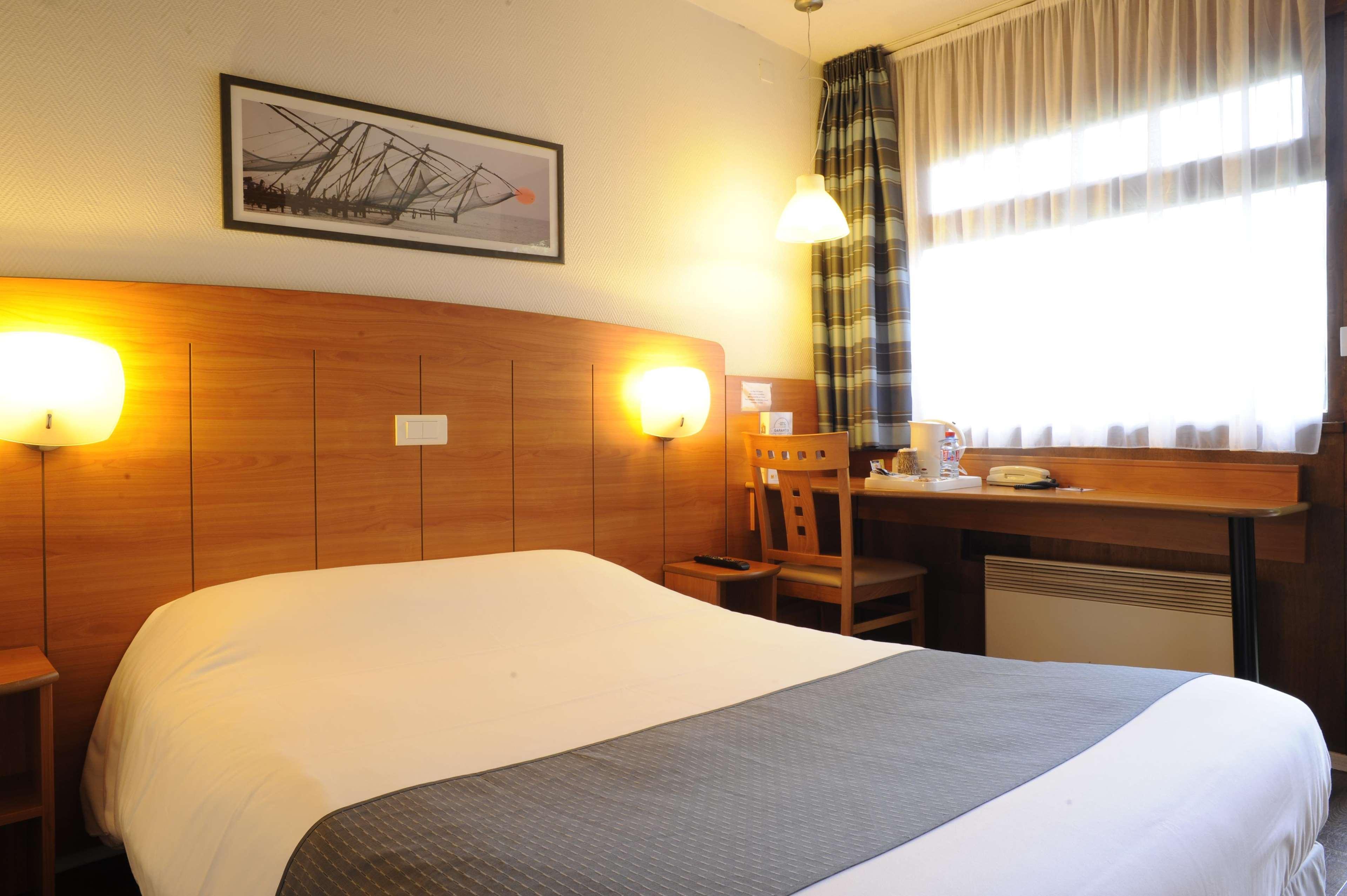 Kyriad Reims Est - Parc Expositions Ngoại thất bức ảnh