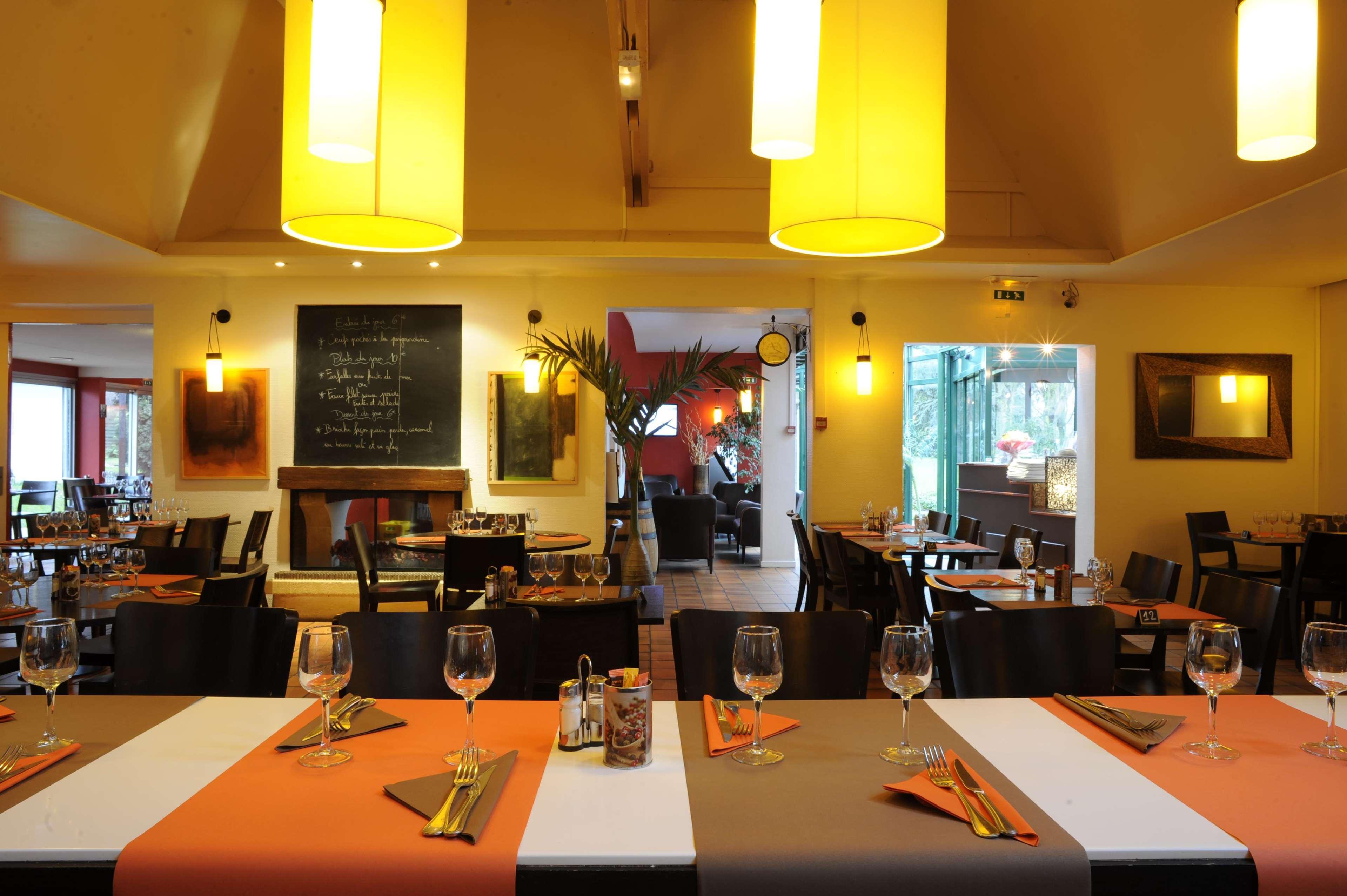 Kyriad Reims Est - Parc Expositions Ngoại thất bức ảnh