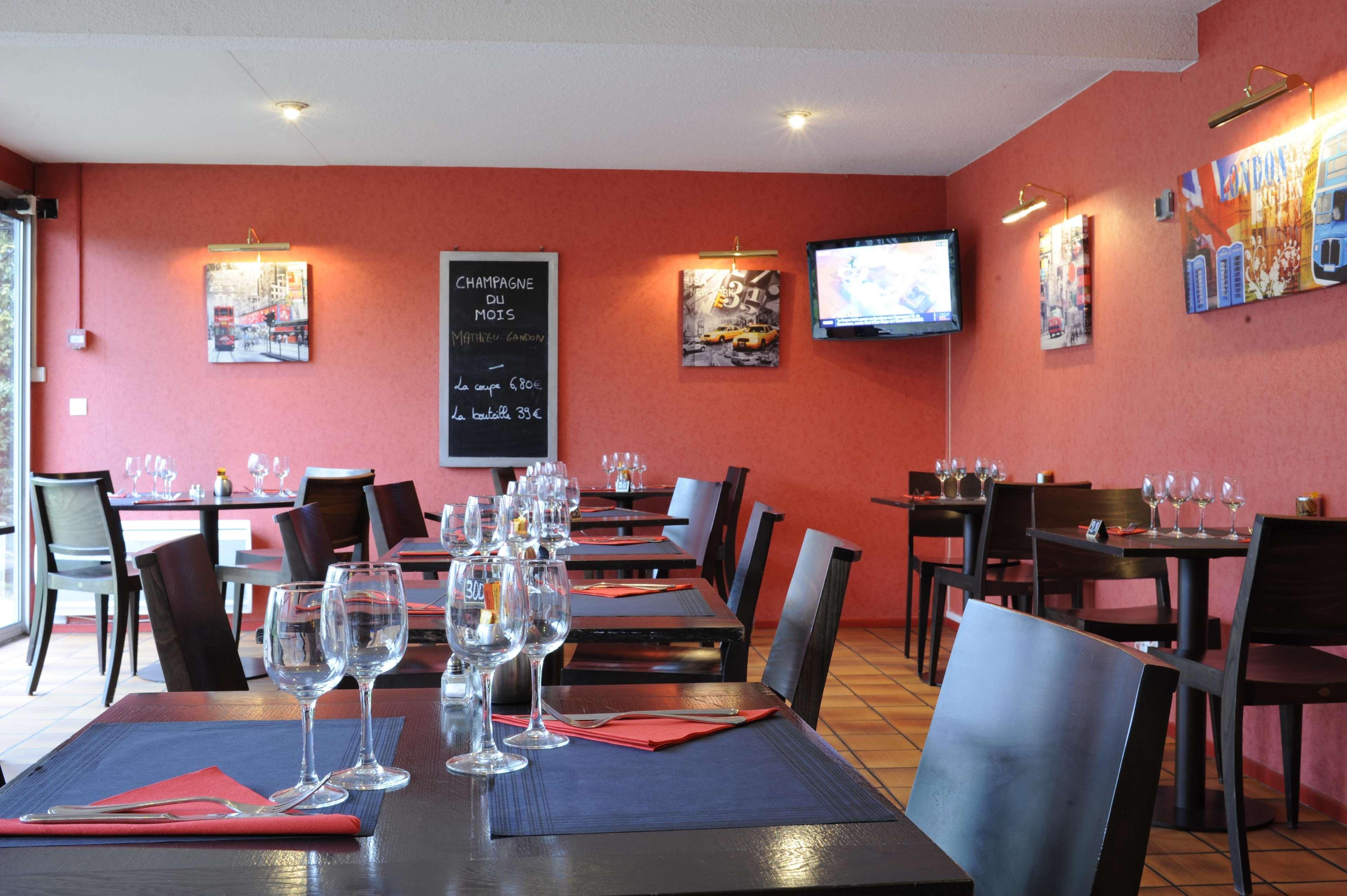 Kyriad Reims Est - Parc Expositions Ngoại thất bức ảnh