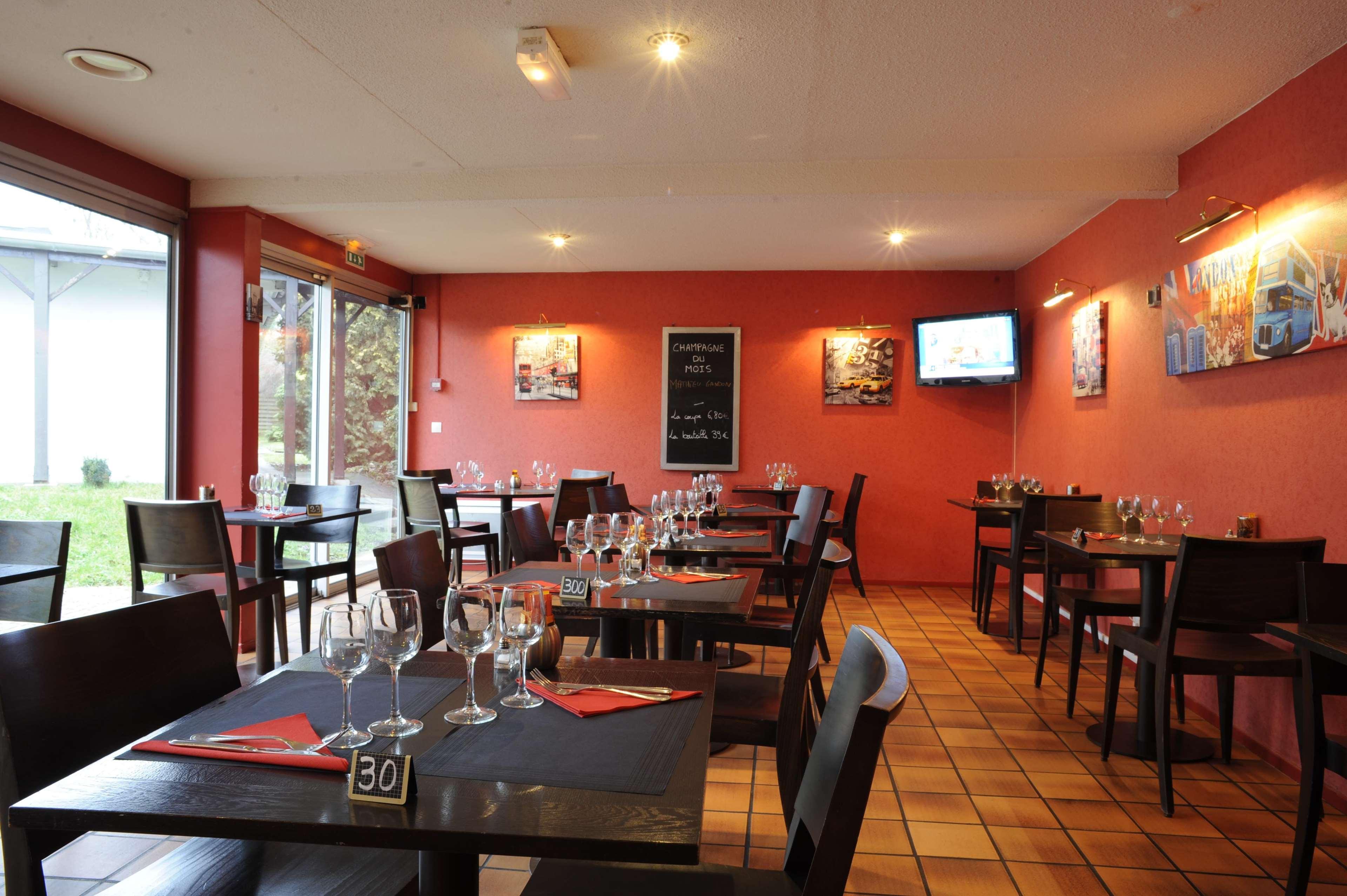 Kyriad Reims Est - Parc Expositions Ngoại thất bức ảnh