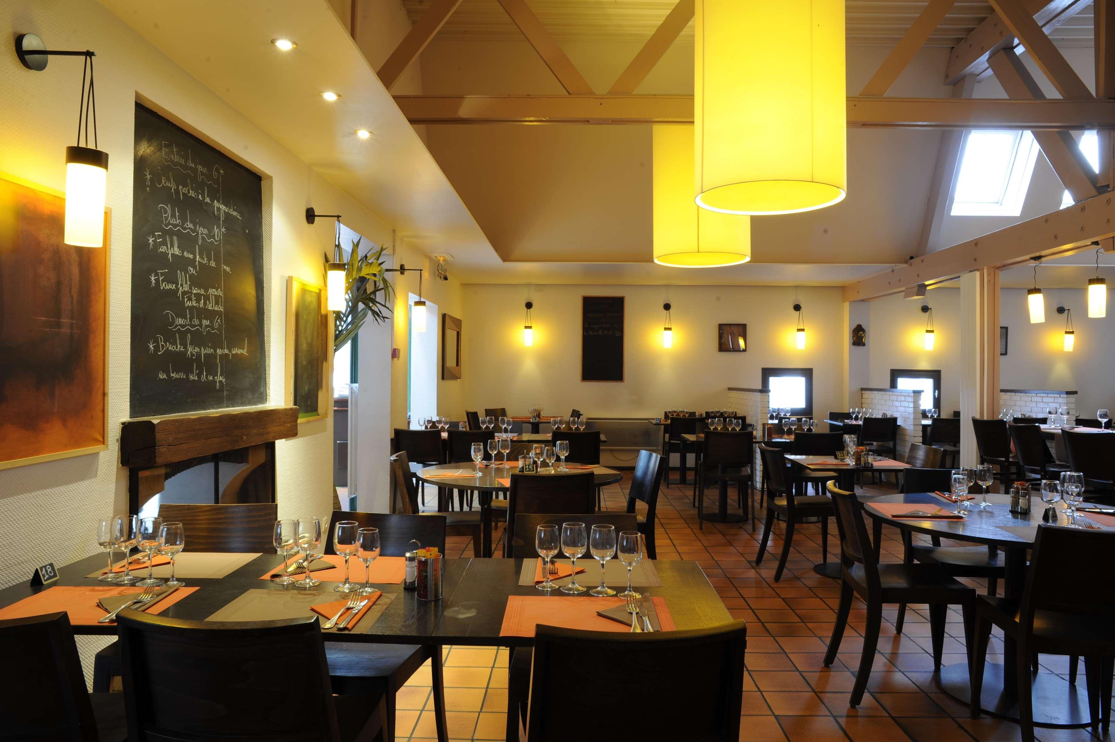 Kyriad Reims Est - Parc Expositions Ngoại thất bức ảnh