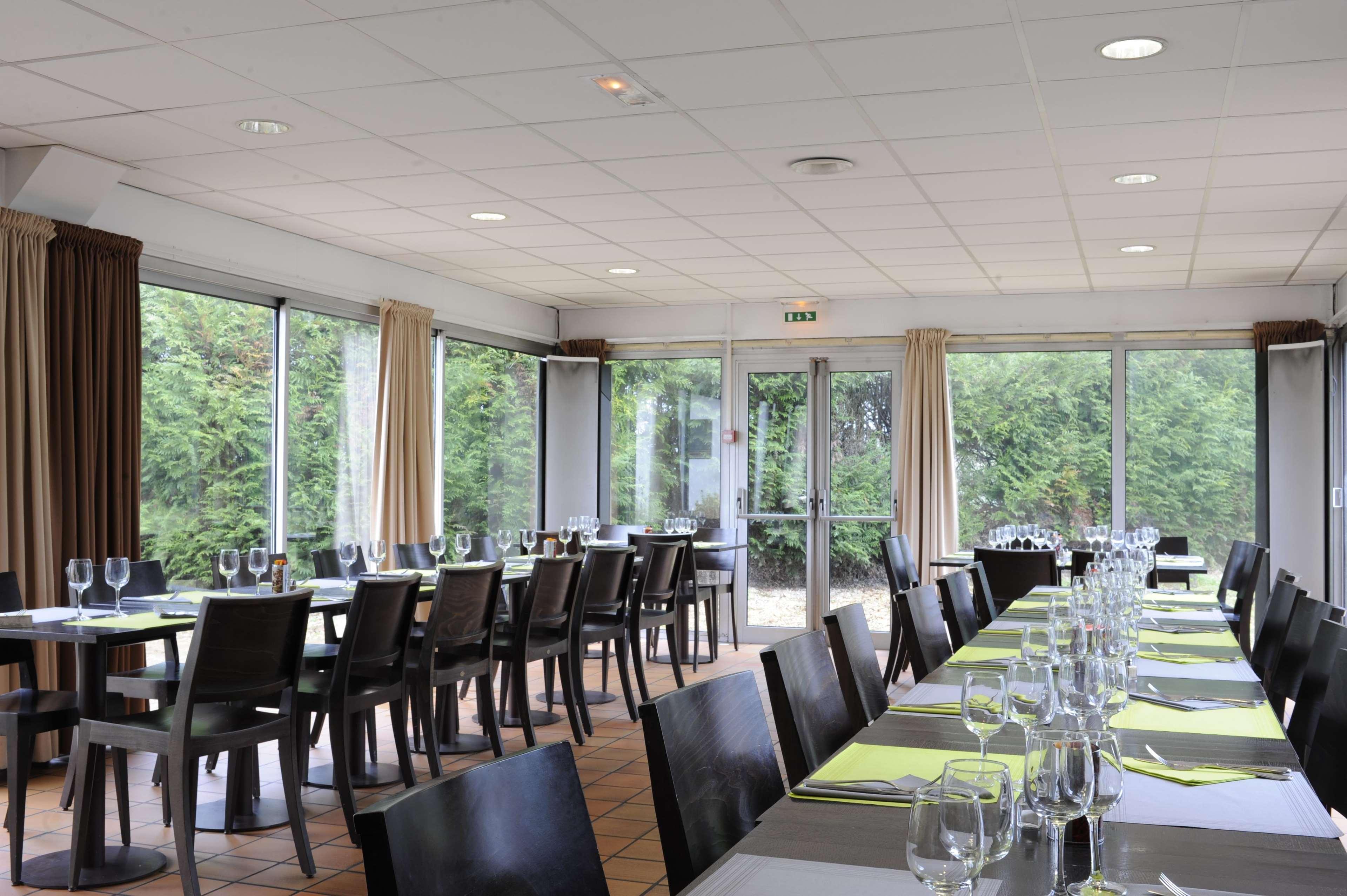Kyriad Reims Est - Parc Expositions Ngoại thất bức ảnh