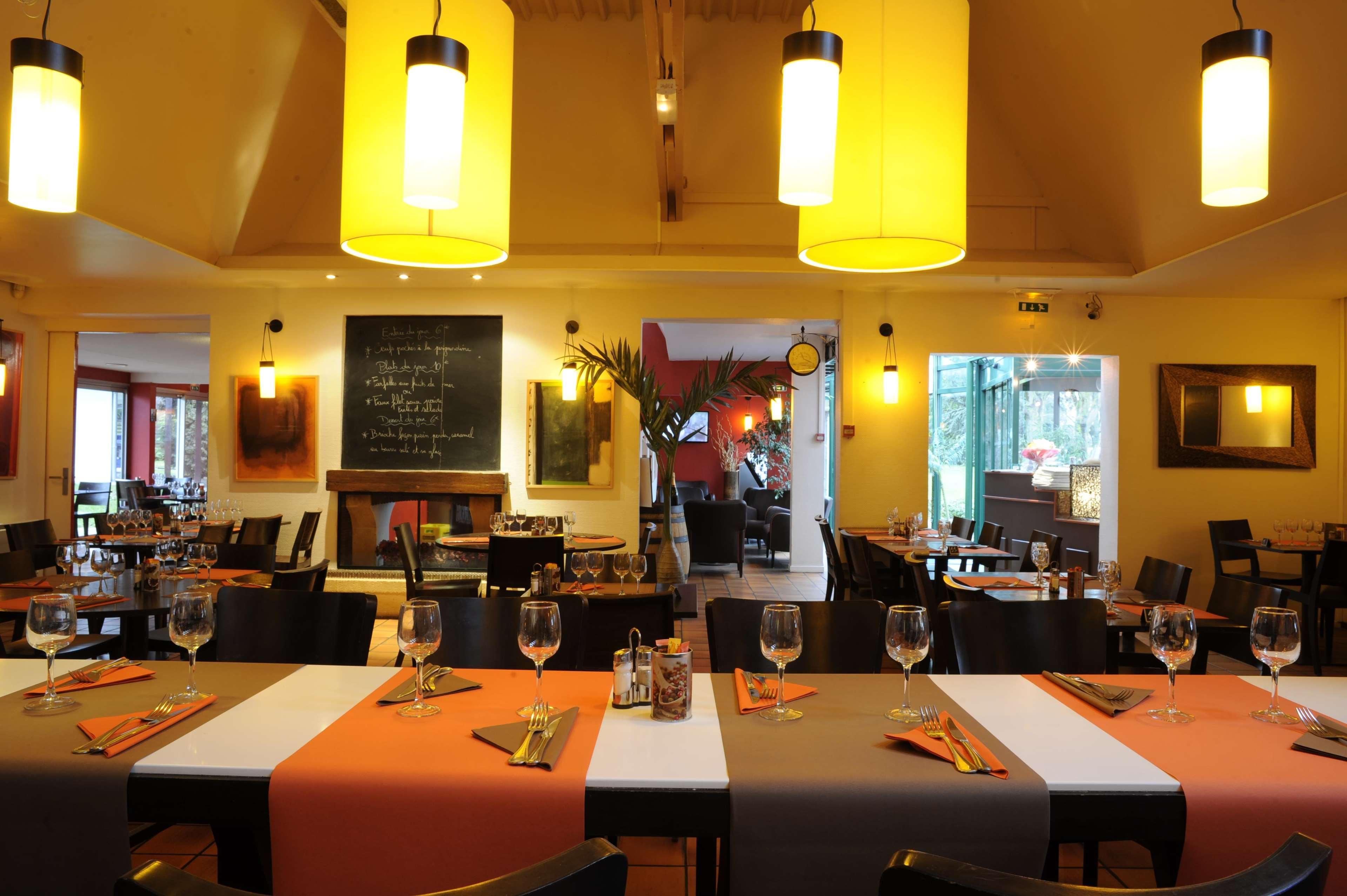 Kyriad Reims Est - Parc Expositions Ngoại thất bức ảnh
