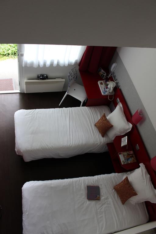 Kyriad Reims Est - Parc Expositions Ngoại thất bức ảnh